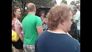 Dave Villano plays an electric violin he helped design for a music exhibit at #ArtInThePark in #Love