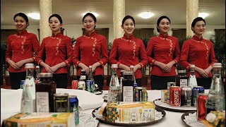 几十个骗子携万亿脏款潜逃海外,派出所逼未出过国没前科的人采集血样等生物信息,购买返程机票的人出境也被阻止,资产百亿的安踏鞋业总经理潜逃美国,四十五岁海归美女硕士只能摆摊负债百万,北京几千个小区质量堪忧