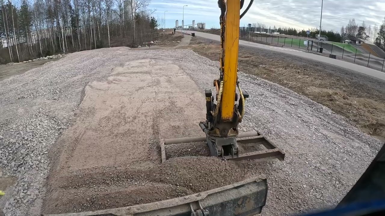 JCB 145w ja tasauspalkki hommia @maanrakennusnyysti