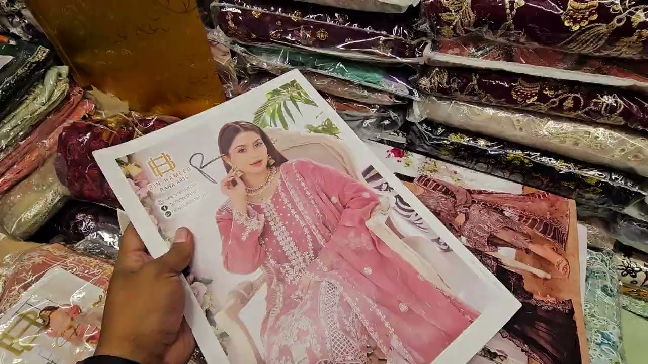 পাকিস্তানি শোরুম এ ট্রাক ভর্তি কি শিপমেন্ট চলে আসলো না দেখলেই মিস করবেন 