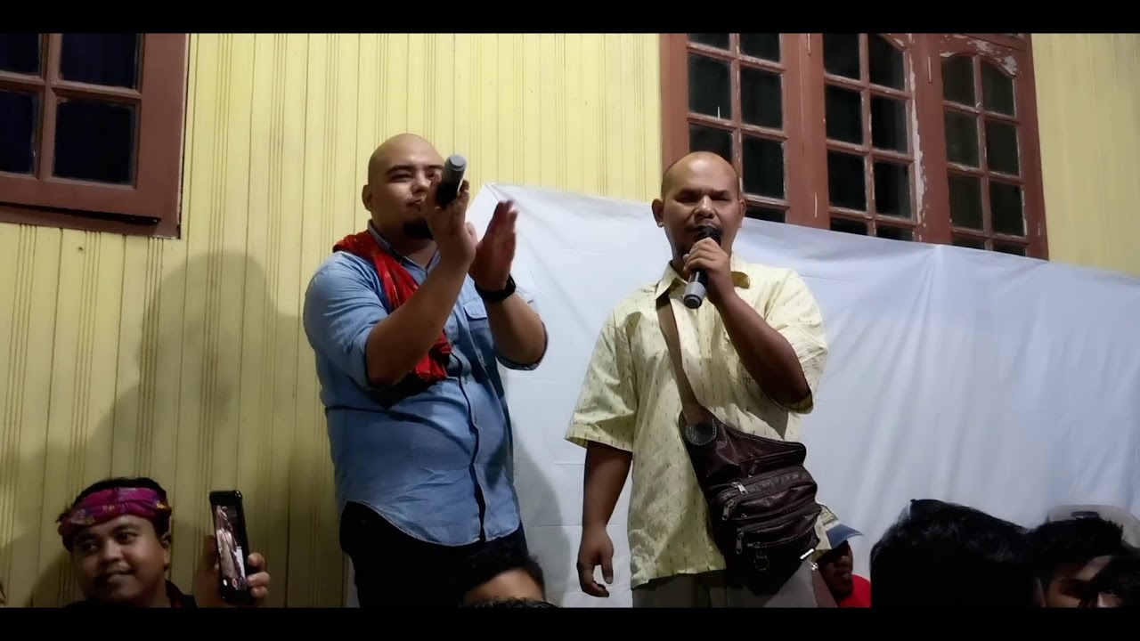 Rozi Kemang Berduri Dari Lawak Bertukar Sedih