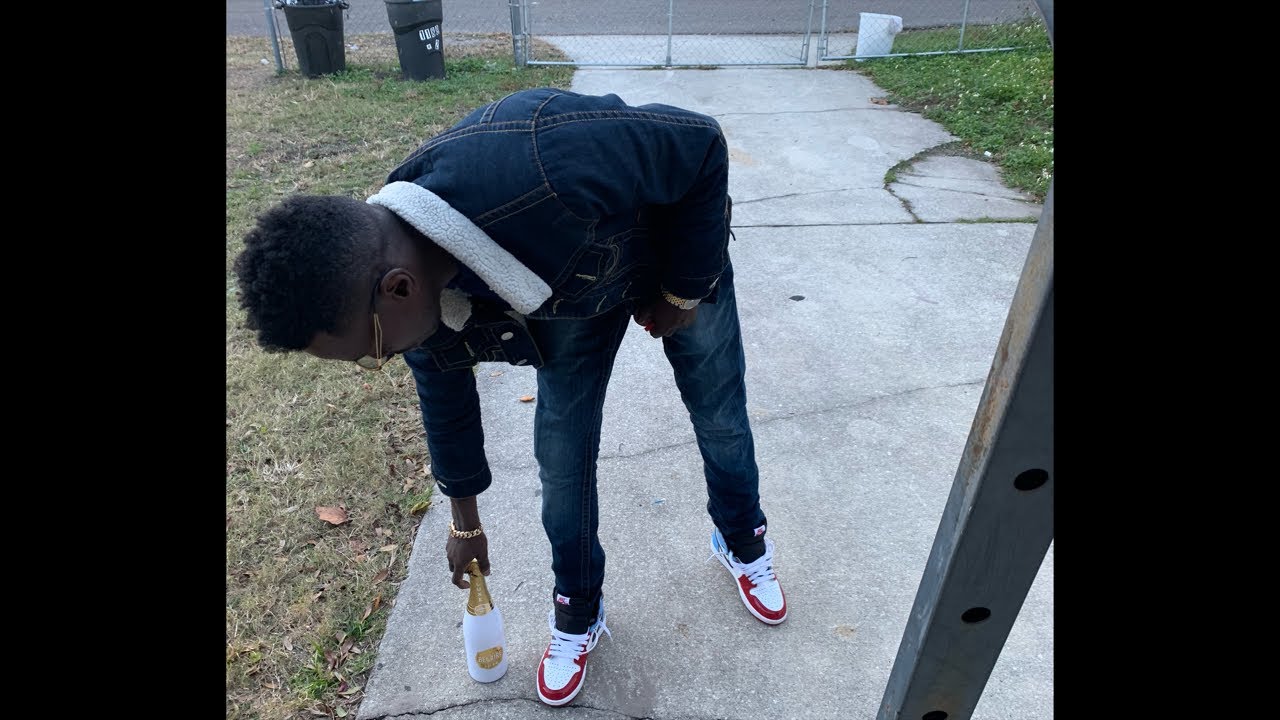 POLO POOH - YouTube