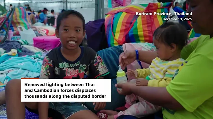 Hundreds of thousands flee Thai-Cambodia border clashes | REUTERS