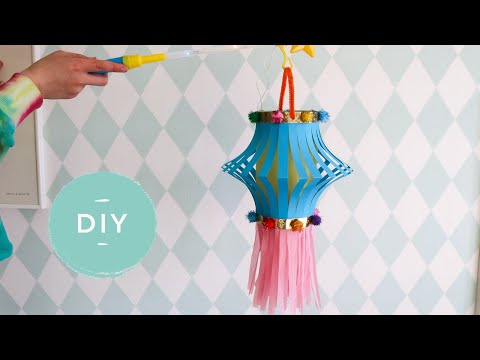 Video: Hoe maak je een boemerang van papier - Ajarnpa