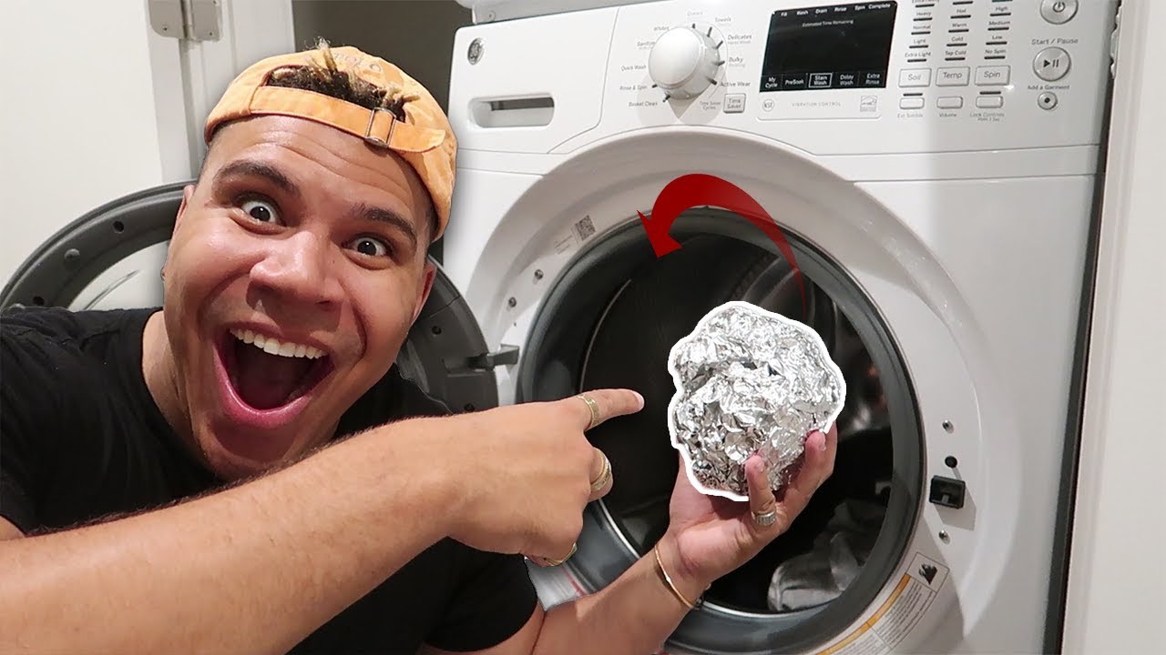 WHAT HAPPENS WHEN YOU PUT A TINFOIL BALL IN A WASHING MACHINE?! *OMG