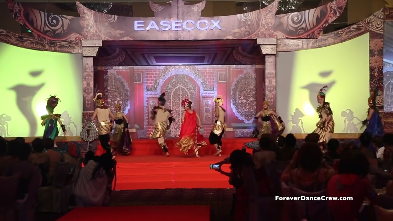 Tari Tradisional Kreasi Nusantara Indonesia