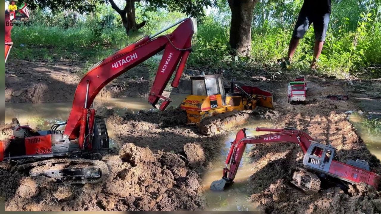 Our team are making the road in the water. EP05 