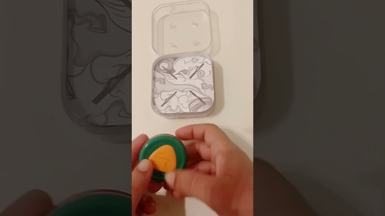 unboxing my new haptic coin button version ✨✨.