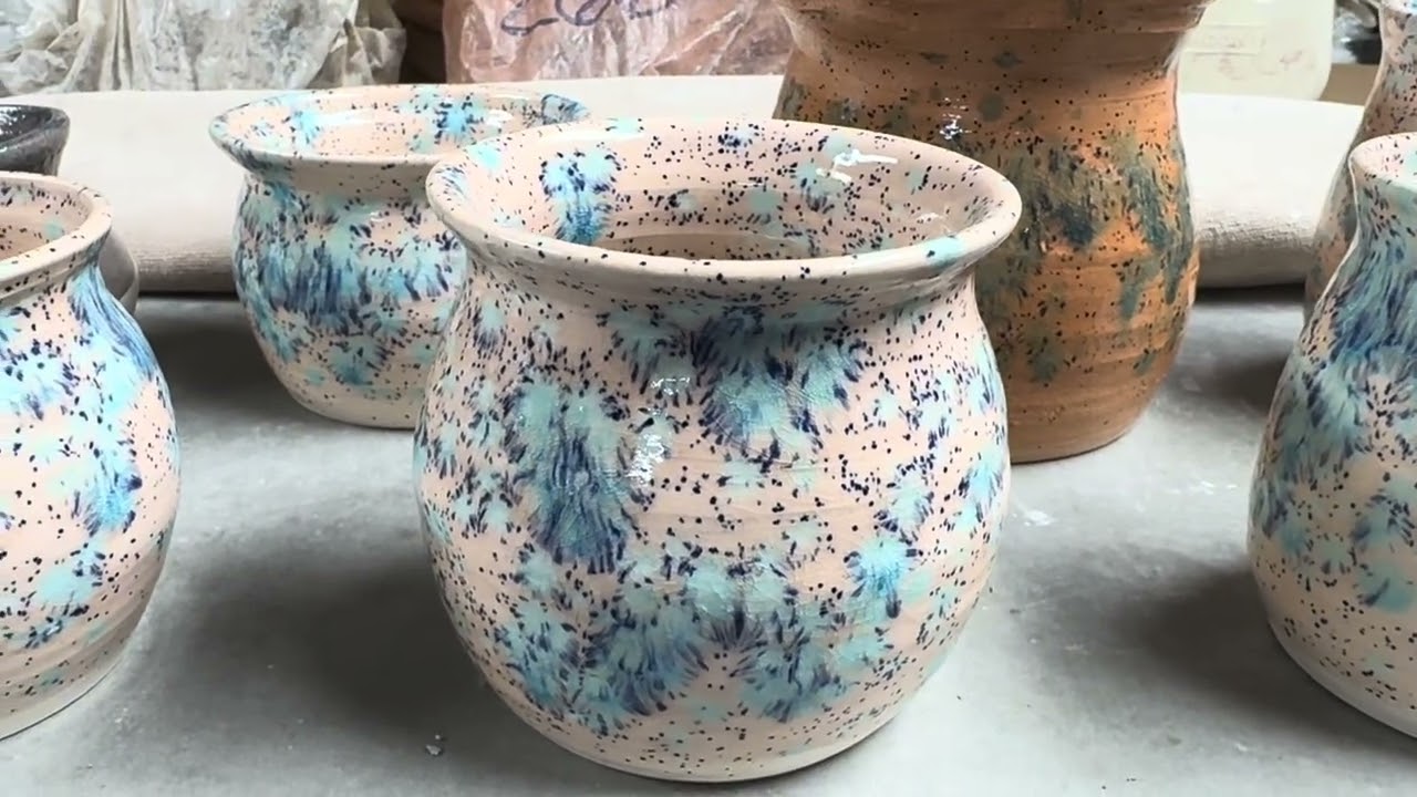 Crystal Glaze, northern lights by Mayco finished product. Pottery made by Jewel 