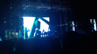 Flosstradamus remixing Get Low at EDC June 20 2014