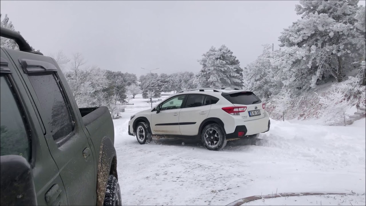 SUBARU XV CROSSTREK SNOW & ICE - YouTube