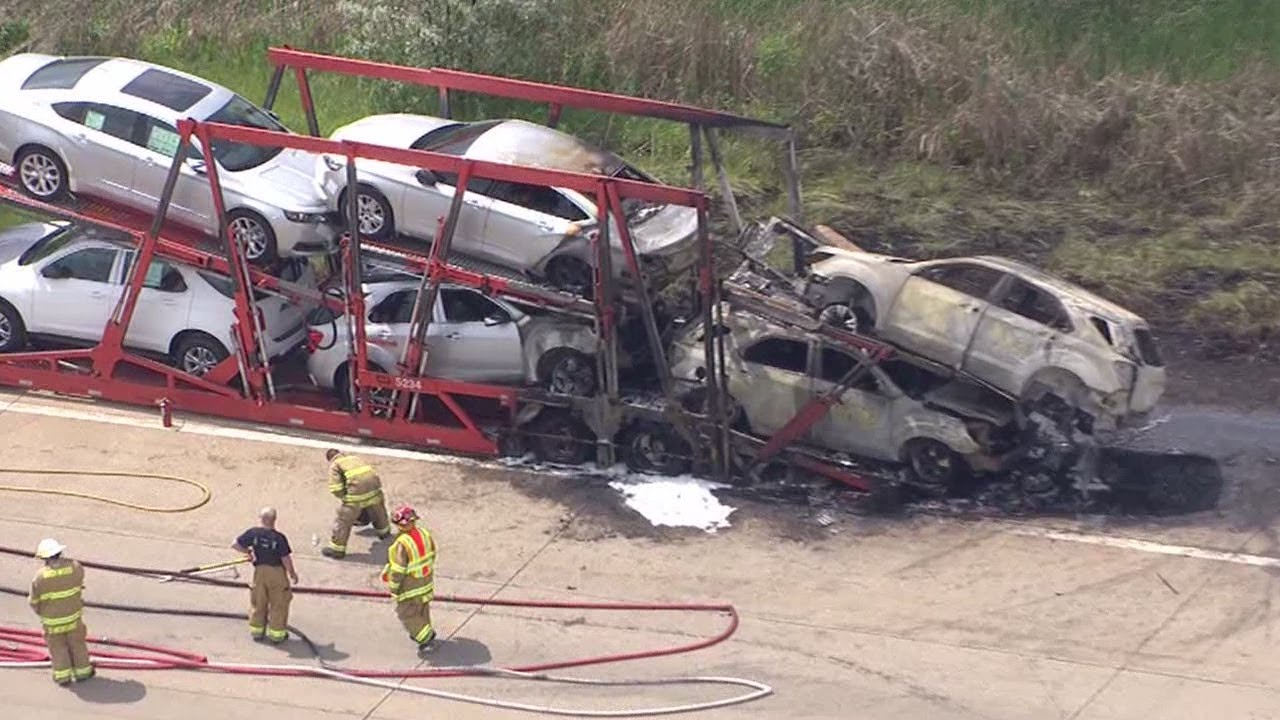 I-75 car hauler fire