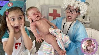 Reborn Hospital Roleplay Crazy Old Doctor Delivers Newborn Baby