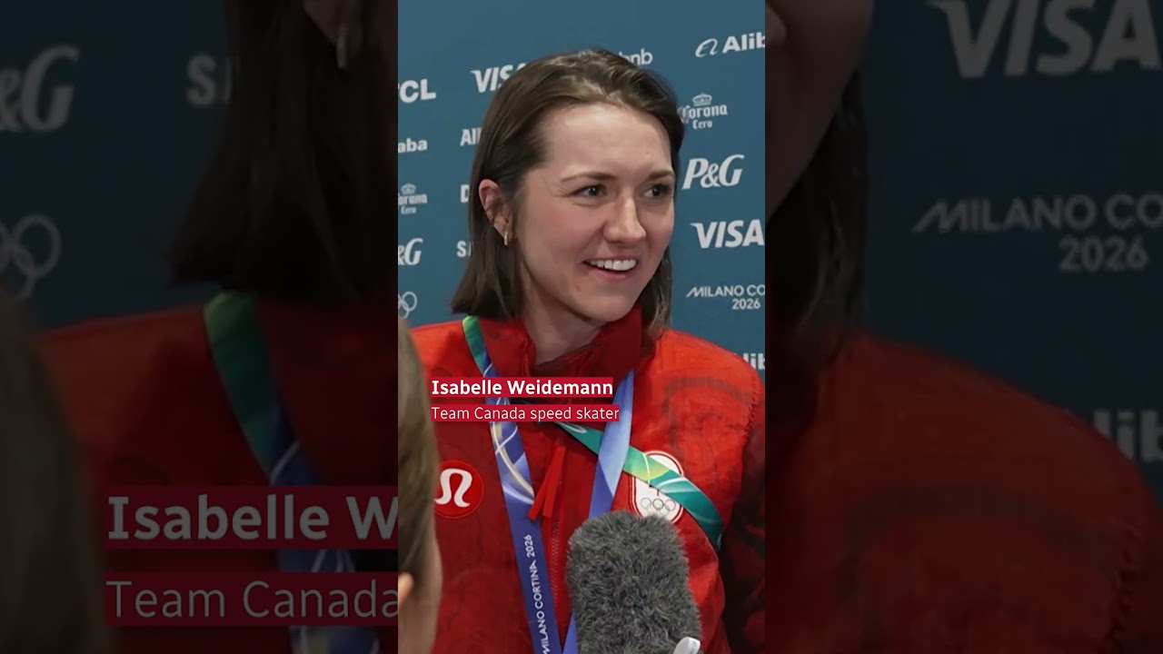 Canada wins gold in speed-skating team pursuit