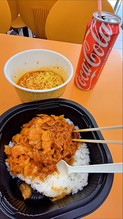 POV: Simple Lunch at a Korean Convenience Store – Office Worker Edition | part 2 #streetfood #foodie