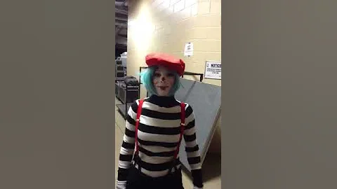 Kelli Brown playing around