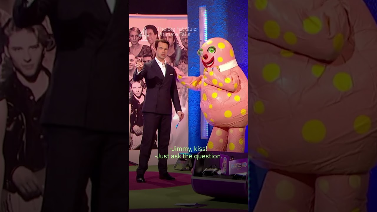 Mr Blobby has taken a shining to Jimmy Carr it seems #BigFatQuiz #MrBlobby #JimmyCarr