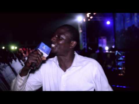 Star Music Trek - Fan cries to get on stage with 2 Face in Sapele - #SapeleRocks