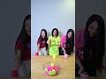 Lật cái ly sao khó quá