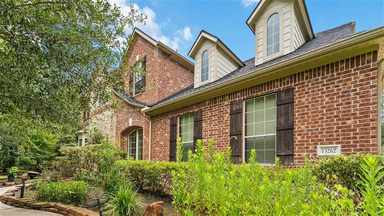 13262 Autumn Ash Drive, Conroe, TX 77302