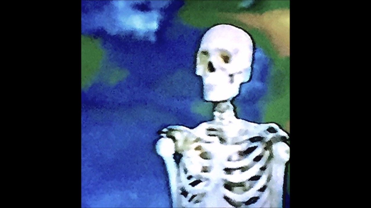 Guarda Bones - WhateverHelpsYouSleep su YouTube Guarda Bones - WhateverHelpsYouSleep su YouTube