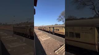 Old Model vs Vande Bharat Looks | India’s First Train 18 #youtubeshorts #trendingshorts #shorts