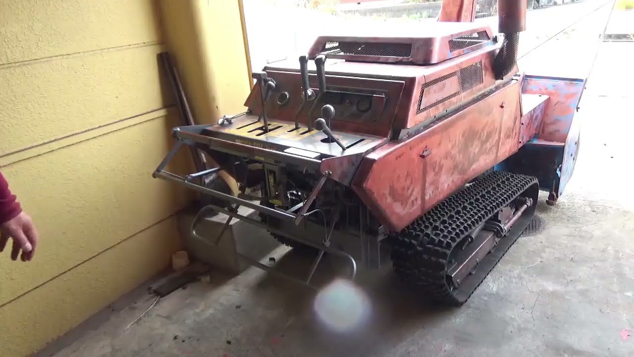 フジイの名機　FSR1122DF大型ロータリー除雪機の駆動系が故障したので修理し、遅ればせながら生成AIの勉強をし始めました