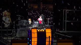 20251231 五月天MAYDAY 5525+1回到那一天 新年快樂版 巡迴演唱會 台中洲際棒球場 點歌  《牙關》