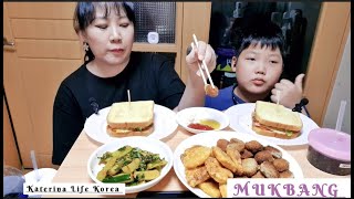 MUKBANG🥢/ Домашний сендвич🥪/Наггетсы, Маленькие 🧆Котлетки и 🥤/ Katerina Life Korea | #mukbang