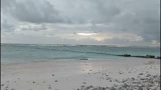 video 2 ( walking along maldives Beach)