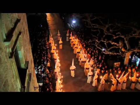 Penitente Hermandad de Jesús Yacente