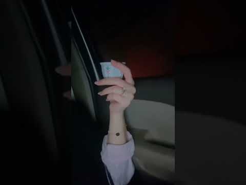 التمحتك تمشي وطايف 