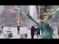 Snow Blizzard Continues Across the Northeast