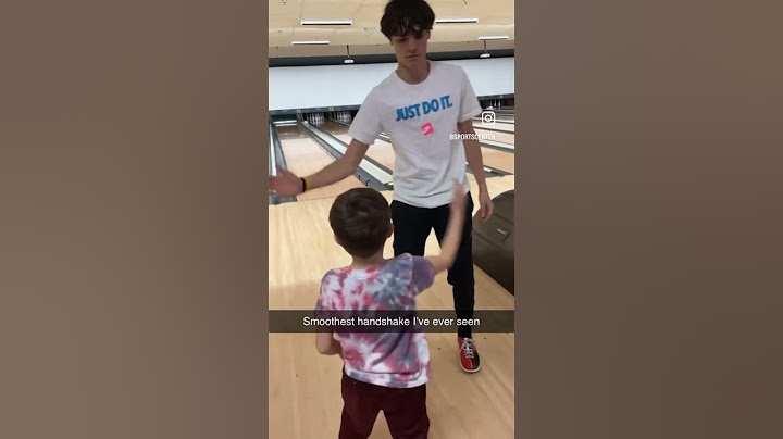 The smoothest handshake in the history of ESPN 🔥
