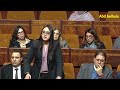 نائبة برلمانية من حزب التجمع الوطني للأحرار رئيس الحزب عزيز أخنوش أعطى درسا في الديموقراطية