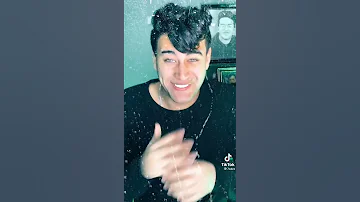 بالذمه ابص لمين وانا لابس دبله ست الناااس 