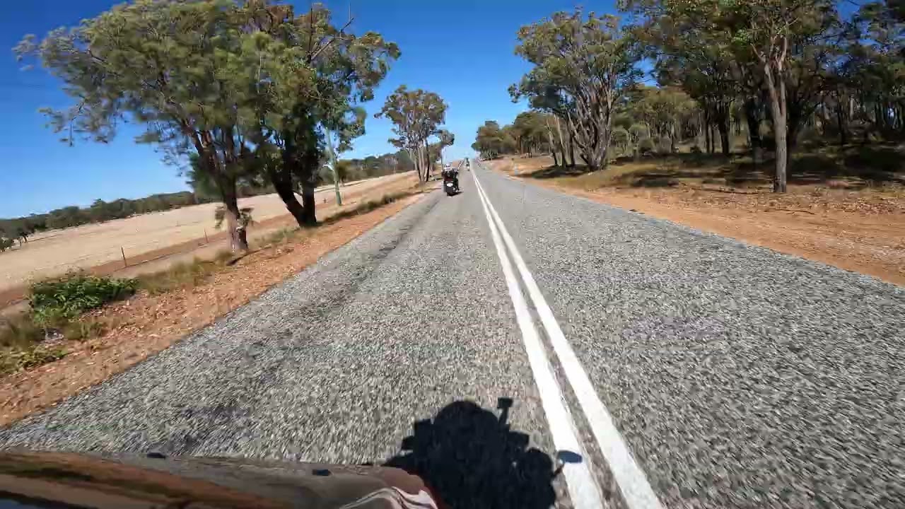 Out with the WA MotoGuzzi crew