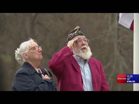 Veterans make annual visit to The Independent Day School in Middlefield
