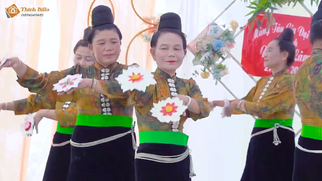 HỘI NGƯỜI CAO TUỔI BẢN PĂN NÀ MUÁ MỪNG TÂN GIA ĐẠI CÁT GIA ĐINH NHUNG LÂM