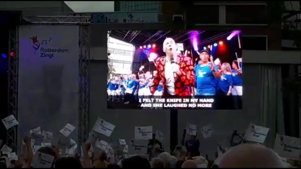 De sfeer zit er goed in tijdens Rotterdam Zingt 2017! lokale präpositionen übungen