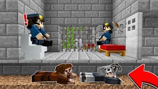 Poli̇s Hapi̇shanesi̇nden Kaçiyoruz - Minecraft