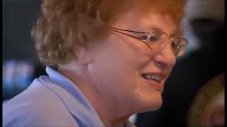 Celebrity Kroll's Diner, Bismarck ND - Stephen Fry in America Profile