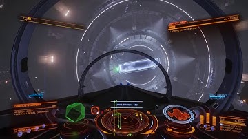 Elite: Dangerous - Fun with Light Fighters...