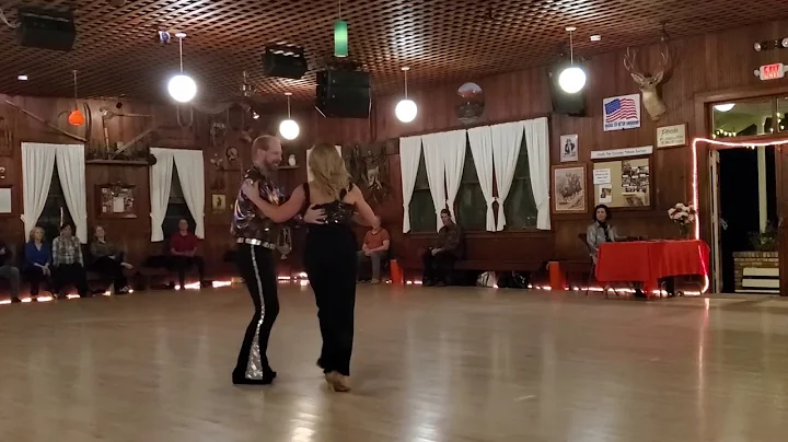 Griffin Wayne & Jessica Schroeder - Dancing With T...