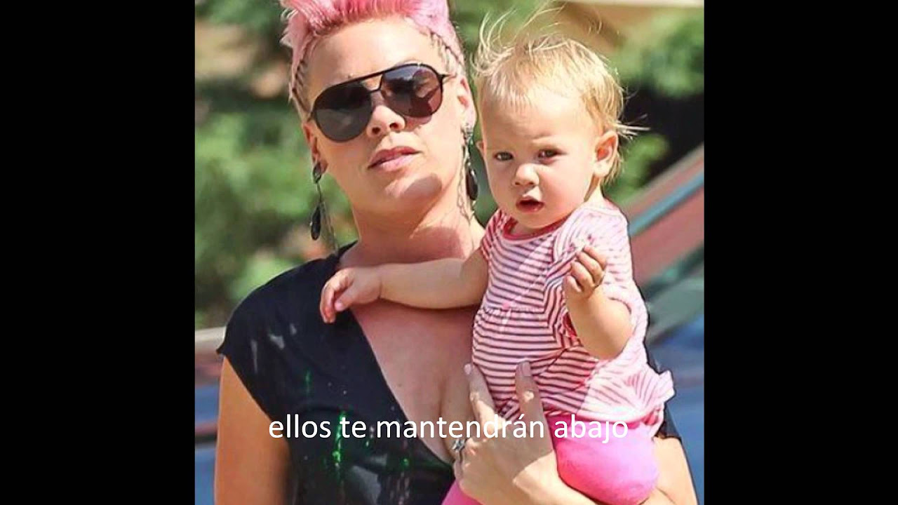 Pink-RUN SUBTITULADA EN ESPAÑOL