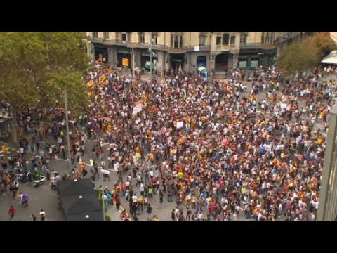 Catalonia on strike over independence poll violence