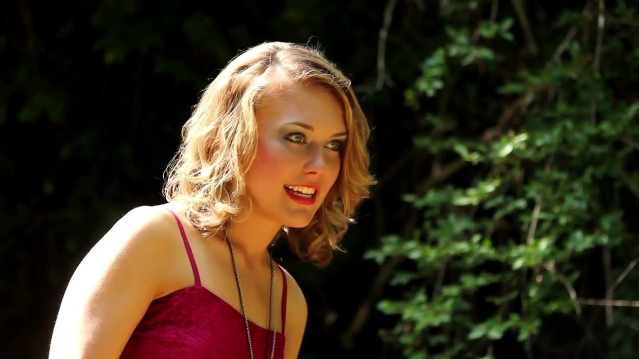 Guarda Captured by Love (Official Music Video) | Kady Rain su YouTube Guarda Captured by Love (Official Music Video) | Kady Rain su YouTube
