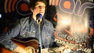 Gareth Owen performs LIVE in AIRs Hanger