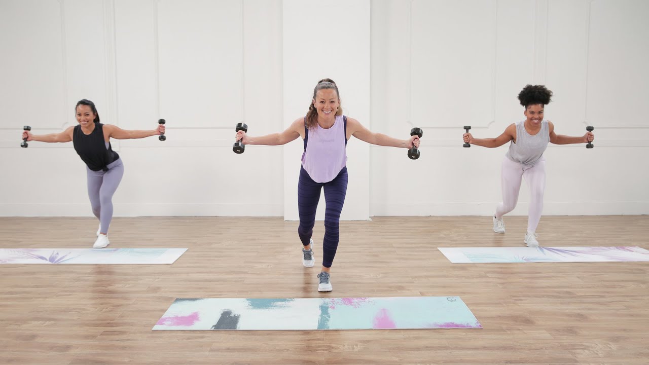 ⁣30-Minute Strong Core and Back Workout With Anna Renderer