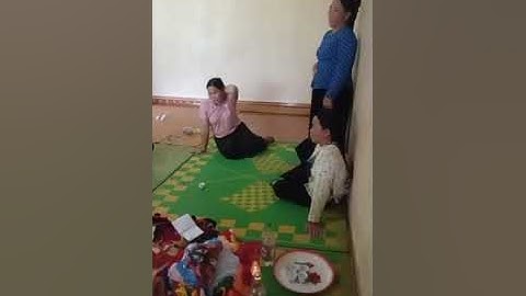 Hát cọi đầy tháng dân tộc Tày nùng cao bằng lúc bên ngoại giao đồ cho bên nội